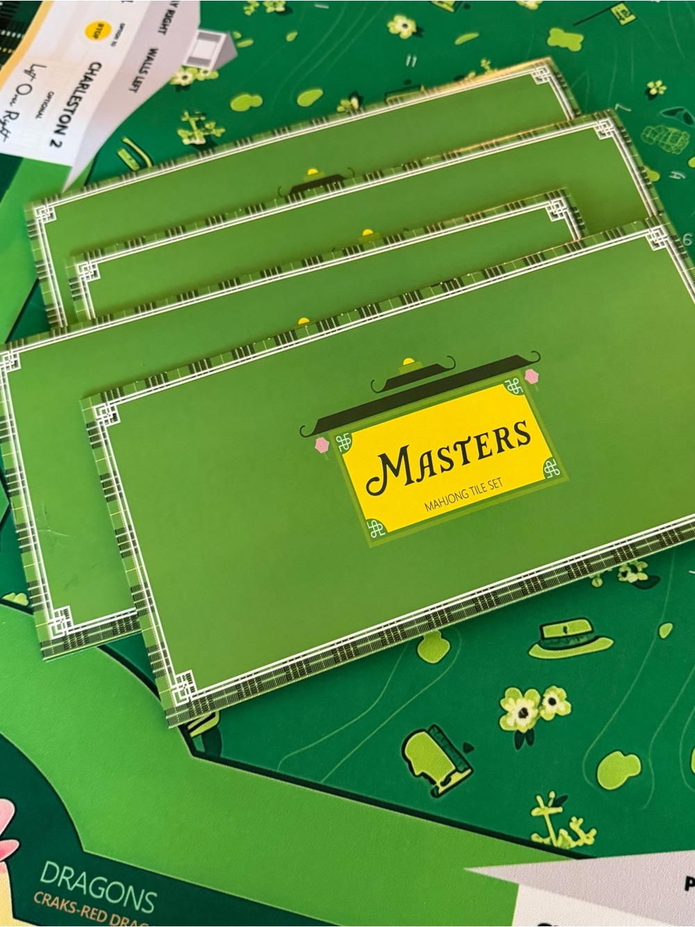 Mahjong Set with Mat, Tiles, cards and dice - Picture 4 of 16